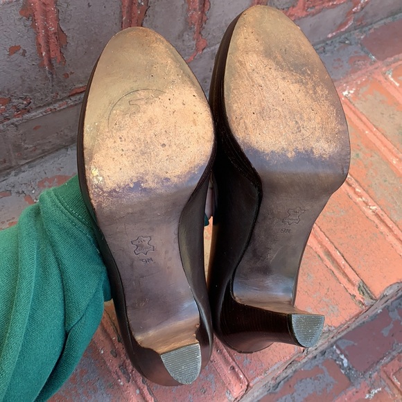 Tory Burch Betty Pump Calf Leather - Picture 11 of 16